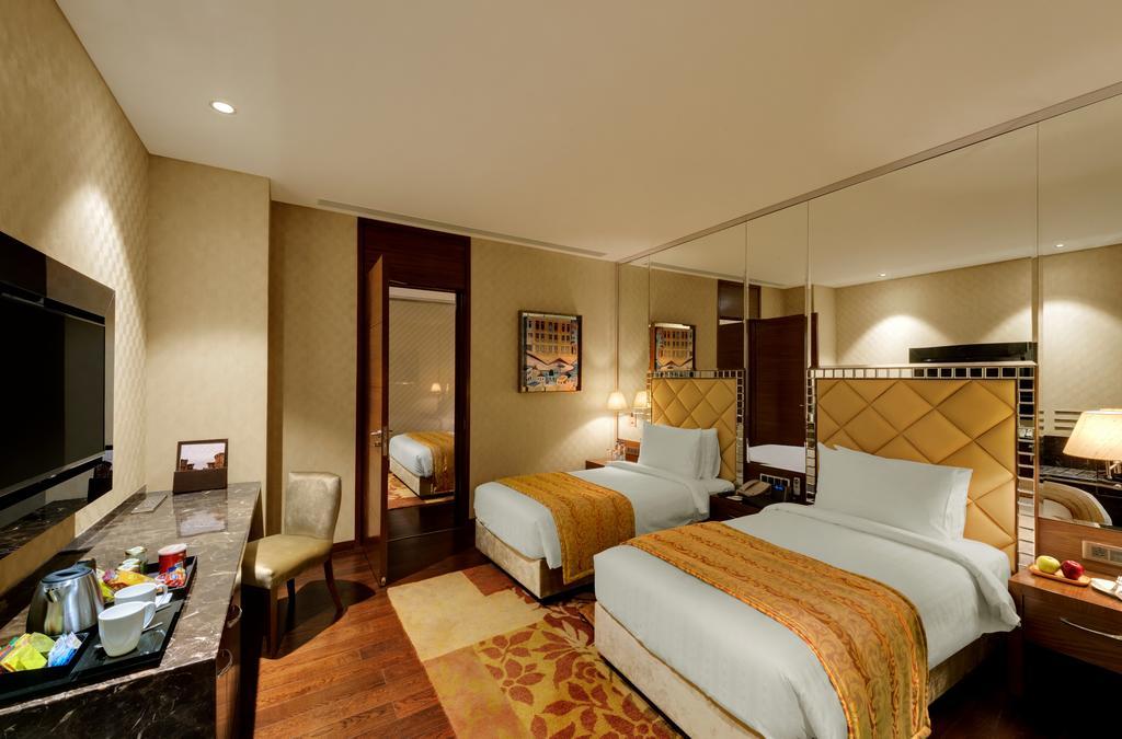 Niranta Transit Hotel Terminal 2 Arrivals/Landside Mumbai Dış mekan fotoğraf